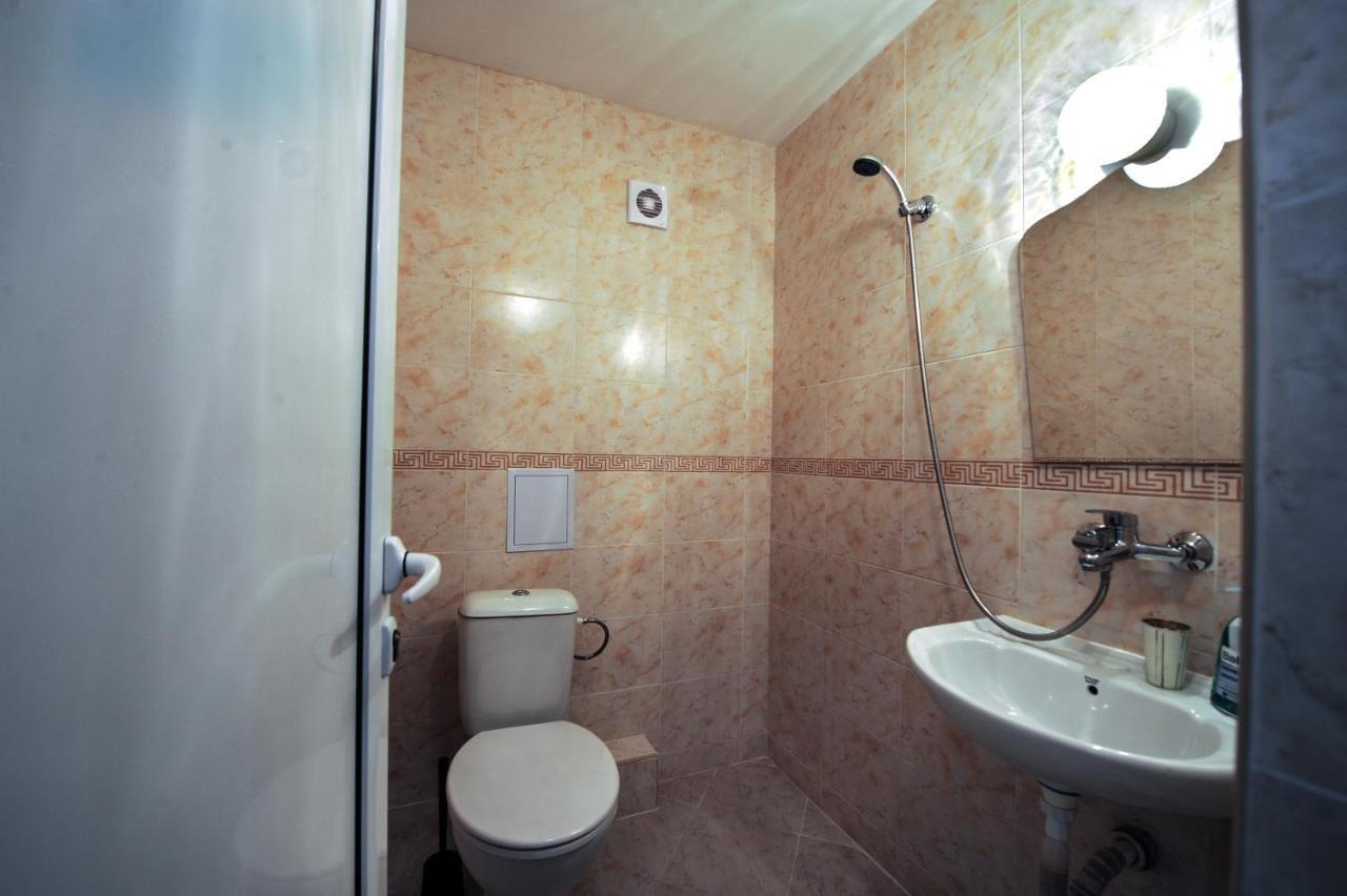 Best Rest Guest Rooms Plovdiv Ngoại thất bức ảnh